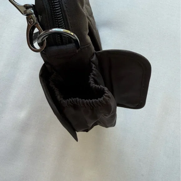 Lug Hopper Convertible Crossbody Bag - Picture 4 of 5